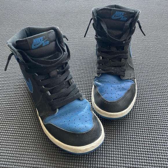 Nike Other - Nike Air Jordan 1 Retro OG High BG "Royal" 575441-007 Size Sz 7Y
